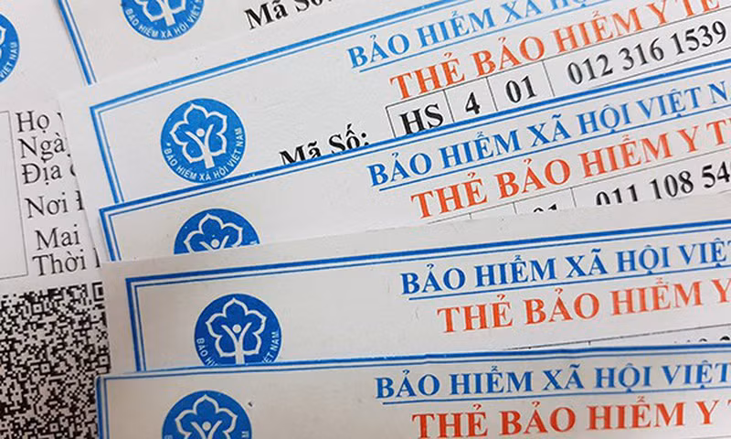 Tham gia bảo hiểm y tế đảm bảo quyền lợi cho học sinh khi không may ốm đau bệnh tật. Ảnh minh hoạ