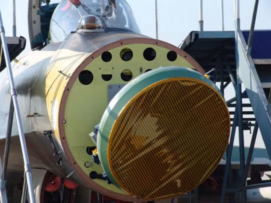 Radar Irbis-E trang bị cho máy bay chiến đấu Su-35 Radar Irbis-E trang bị cho máy bay chiến đấu Su-35