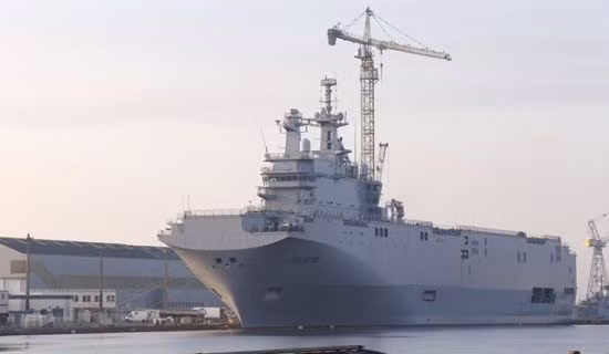 Tàu sân bay trực thăng lớp Mistral Pháp chế tạo cho Nga