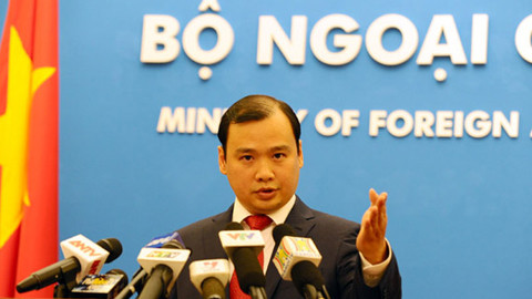 Ngày 7 tháng 8 năm 2014, người phát ngôn Bộ Ngoại giao Việt Nam Lê Hải Bình tuyên bố: Việt Nam có chủ quyền không tranh cãi đối với hai quần đảo Hoàng Sa và Trường Sa. Vì vậy mọi hoạt động của Trung Quốc ở hai quần đảo đều là bất hợp pháp và vô giá trị