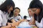 Học cả chục môn, nhưng có hơn gì thầy bói xem voi! ảnh 1
