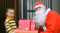 Lá thư của ông bố thay mặt ông già Noel gửi con gái lay động lòng người ảnh 3
