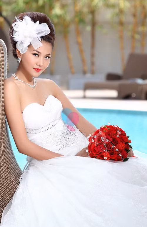 Thanh Hằng được coi là hoa hậu thành công nhất trong làng giải trí kể từ sau khi bước ra khỏi một cuộc thi nhan sắc của Việt Nam. Thanh Hằng được coi là hoa hậu thành công nhất trong làng giải trí kể từ sau khi bước ra khỏi một cuộc thi nhan sắc của Việt Nam.
