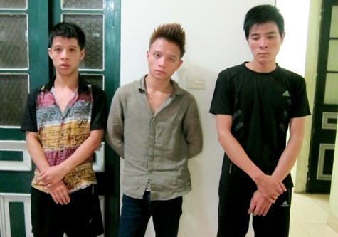 Ba đối tượng Hùng, Khải, Cương tại cơ quan công an