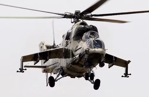 Máy bay trực thăng tấn công Mi-24P của Nigeria, mua của Nga.