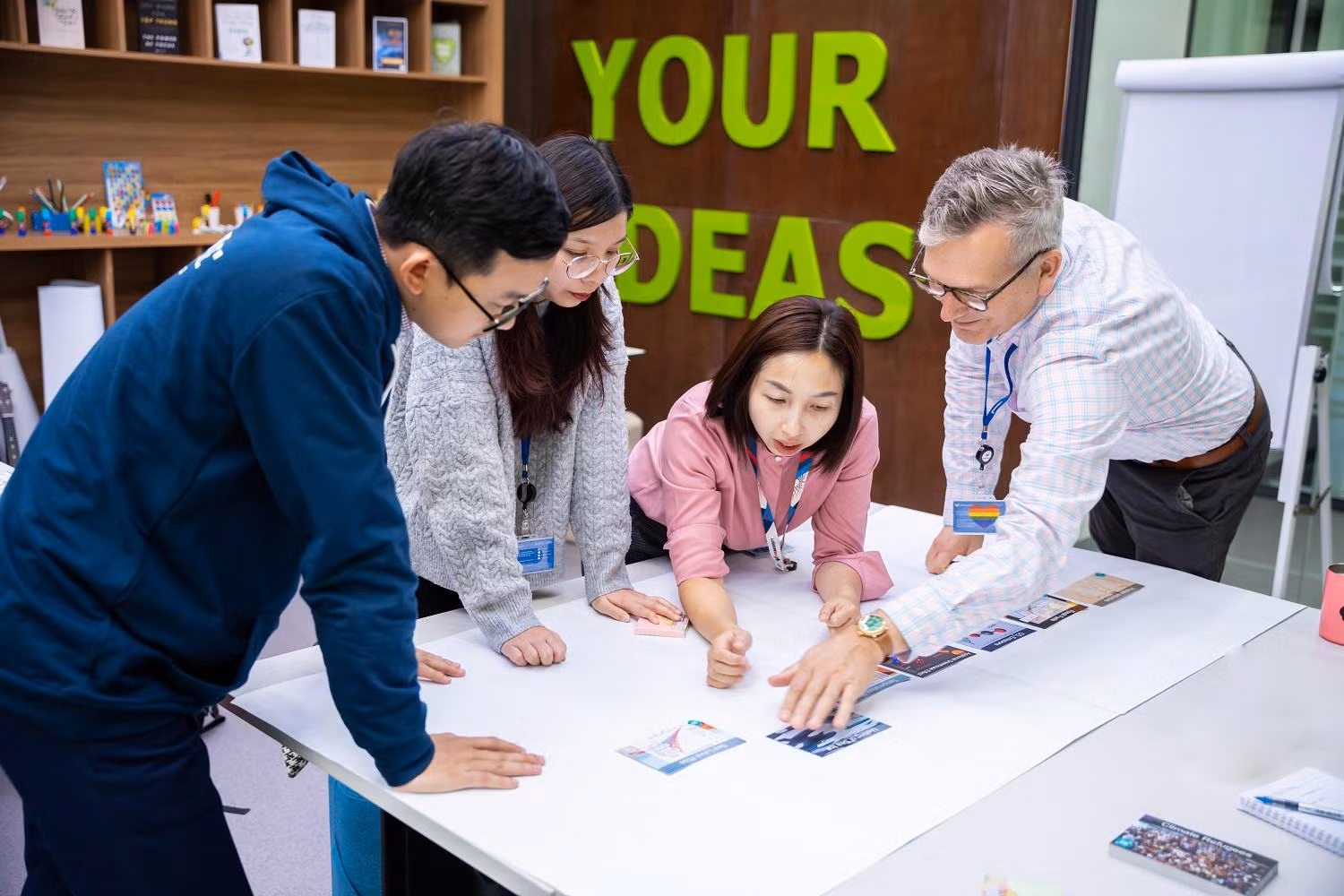 Các thiết kế không gian linh hoạt, sáng tạo tại Trung tâm khởi nghiệp E-Lab tại VinUni hỗ trợ các nhu cầu về khu làm việc mở, hay nơi tổ chức hội thảo, chia sẻ ý tưởng, thiết kế mô hình cho các dự án của sinh viên.