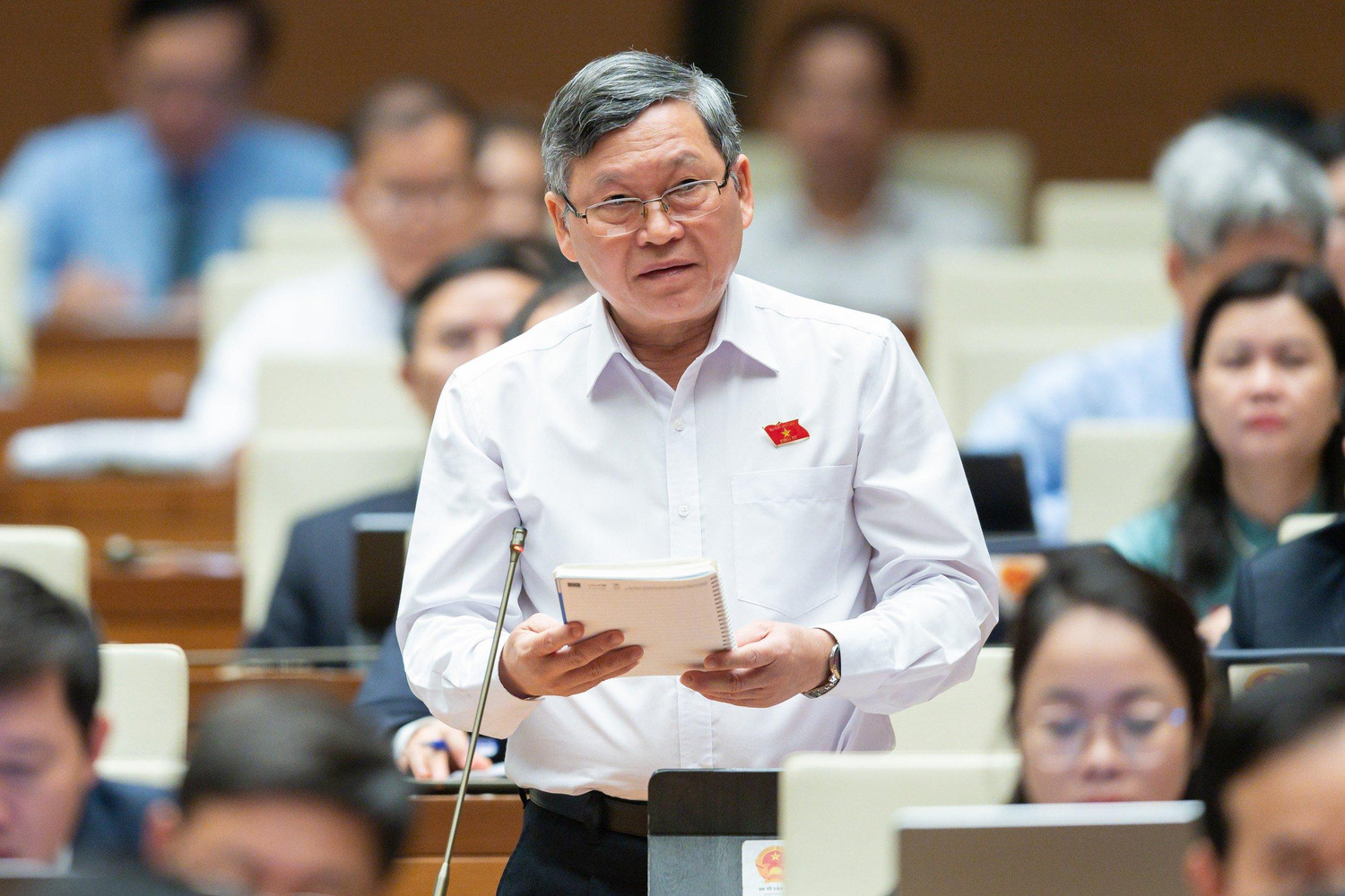 Đại biểu Tô Văn Tám - Đoàn Đại biểu Quốc hội tỉnh Kon Tum. Ảnh: Cổng thông tin điện tử Quốc hội Đại biểu Tô Văn Tám - Đoàn Đại biểu Quốc hội tỉnh Kon Tum. Ảnh: Cổng thông tin điện tử Quốc hội