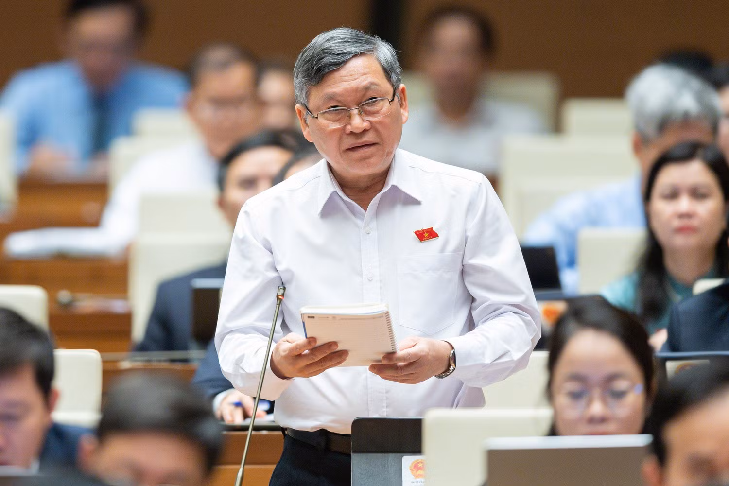 Đại biểu Tô Văn Tám - Đoàn Đại biểu Quốc hội tỉnh Kon Tum. Ảnh: Cổng thông tin điện tử Quốc hội Đại biểu Tô Văn Tám - Đoàn Đại biểu Quốc hội tỉnh Kon Tum. Ảnh: Cổng thông tin điện tử Quốc hội