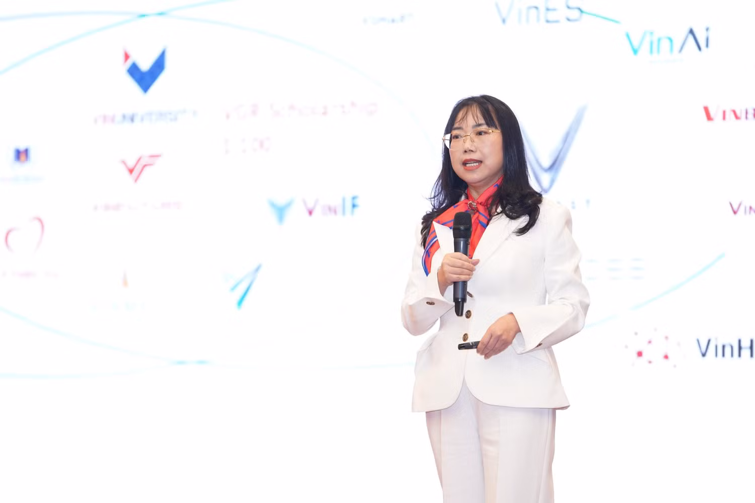 Tiến sĩ Lê Mai Lan, Phó Chủ tịch Tập đoàn Vingroup phát biểu tại sự kiện