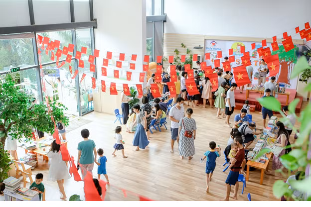 Câu lạc bộ đọc sách ở Ecopark Câu lạc bộ đọc sách ở Ecopark
