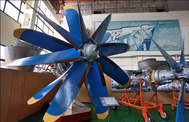 Động cơ D-27 cho máy bay An-70 và máy bay A-42PE.