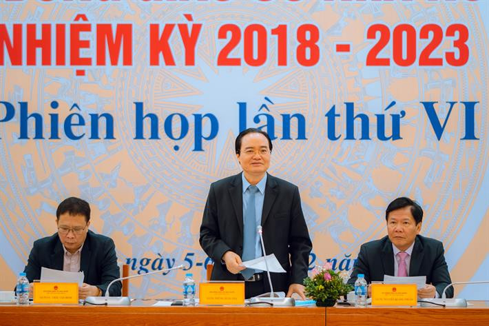 Bộ trưởng Bộ Giáo dục và Đào tạo, Chủ tịch Hội đồng Giáo sư Nhà nước nhiệm kỳ 2018-2023 Phùng Xuân Nhạ chủ trì phiên họp. (ảnh: Bộ Giáo dục và Đào tạo) Bộ trưởng Bộ Giáo dục và Đào tạo, Chủ tịch Hội đồng Giáo sư Nhà nước nhiệm kỳ 2018-2023 Phùng Xuân Nhạ chủ trì phiên họp. (ảnh: Bộ Giáo dục và Đào tạo)