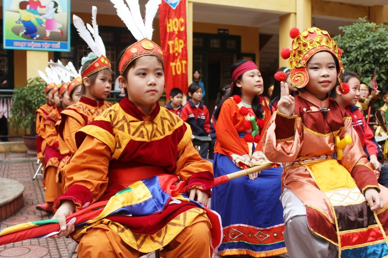 Những gương mặt thí sinh như những người lính chiến chuẩn bị ra trận dẹp giặc. Những gương mặt thí sinh như những người lính chiến chuẩn bị ra trận dẹp giặc.