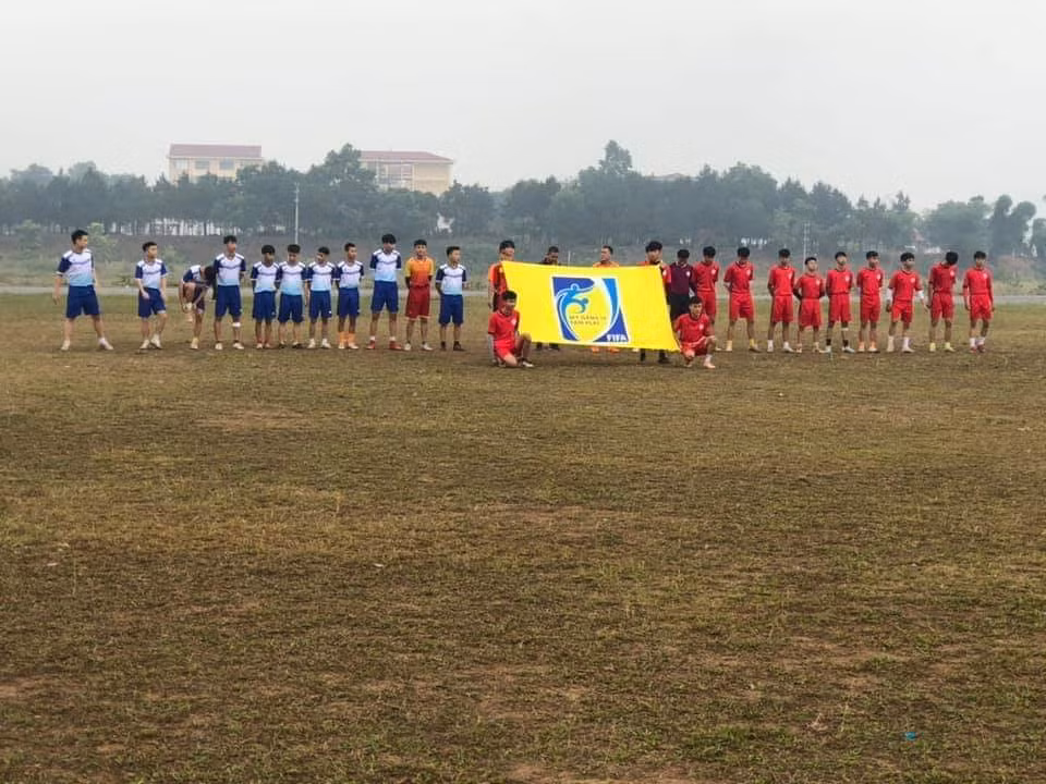 Phụ huynh thường nói: Học sinh bây giờ đi học sướng hơn so với ở nhà (Ảnh:H.H)