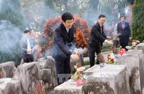 Máu của dân tộc nào cũng đỏ và nước mắt nào cũng mặn như nhau ảnh 2 Máu của dân tộc nào cũng đỏ và nước mắt nào cũng mặn như nhau ảnh 2
