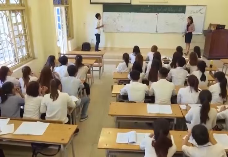 Kể chuyện làm thêm của thầy cô thời hiện đại ảnh 2