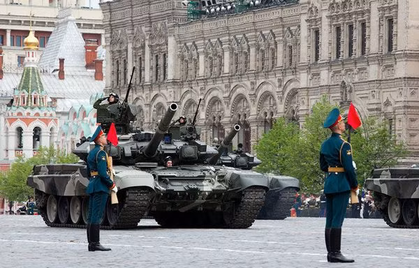Xe tăng chiến đấu T-90 Xe tăng chiến đấu T-90