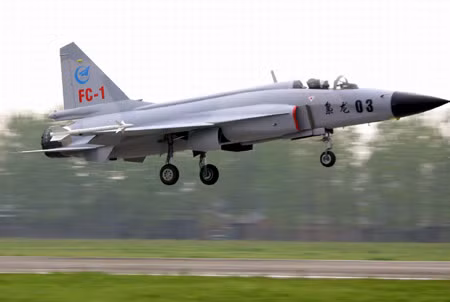 Máy bay chiến đấu JF-17