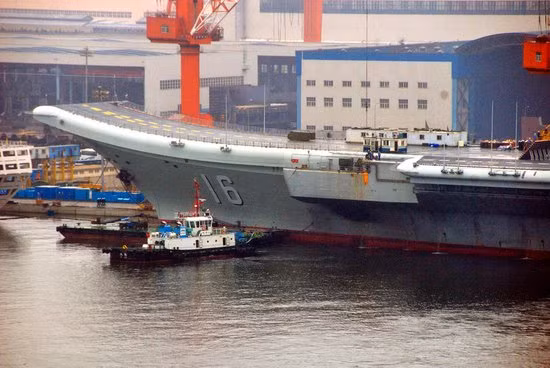 Tàu sân bay Varyag Trung Quốc sắp đi vào hoạt động, đã được đánh số 16