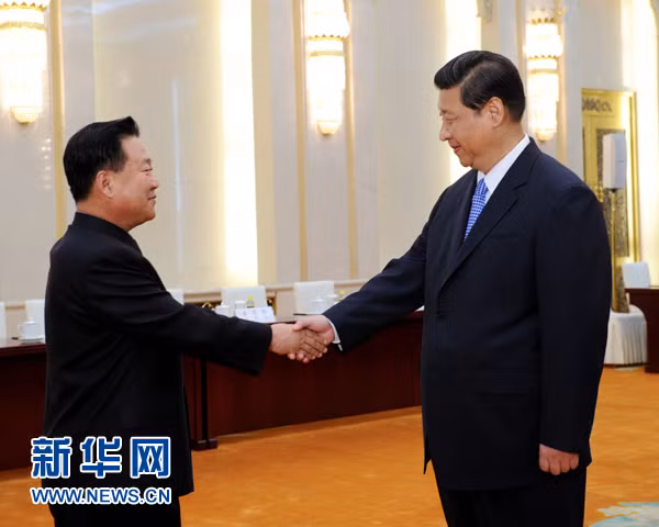 Ông Tập Cận Bình, Chủ tịch nước Trung Quốc tiếp Đặc sứ Bắc Triều Tiên Choe Ryong-hae Ông Tập Cận Bình, Chủ tịch nước Trung Quốc tiếp Đặc sứ Bắc Triều Tiên Choe Ryong-hae