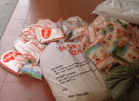 Một vụ bắt giữ mì chính giả với khối lượng lớn. (Ảnh minh họa)