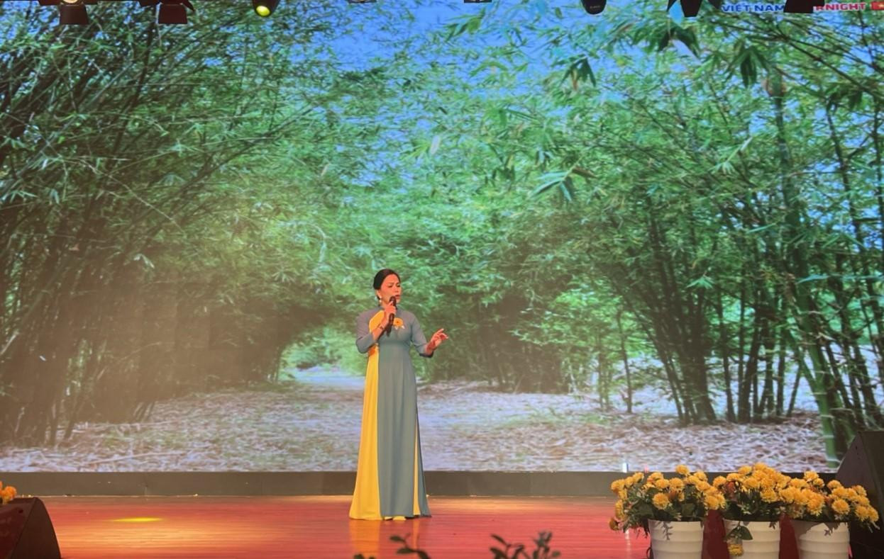 11 đội thi đã mang đến không khí sôi động cho hội thi năm 2022 (Ảnh: Phạm Linh) 11 đội thi đã mang đến không khí sôi động cho hội thi năm 2022 (Ảnh: Phạm Linh)
