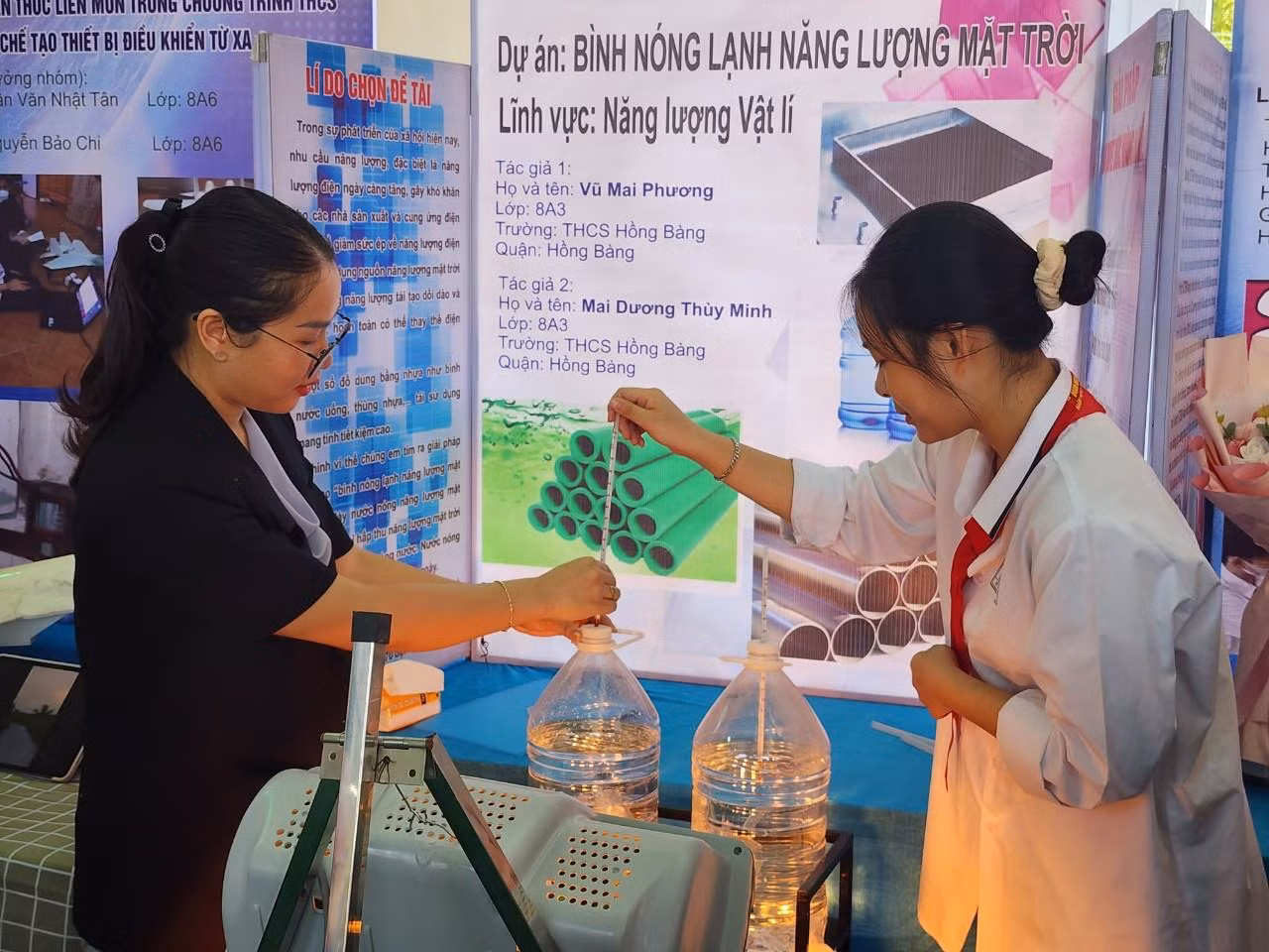 Nhiều dự án của học sinh năm nay có tính ứng dụng cao (Ảnh: Phạm Linh) Nhiều dự án của học sinh năm nay có tính ứng dụng cao (Ảnh: Phạm Linh)