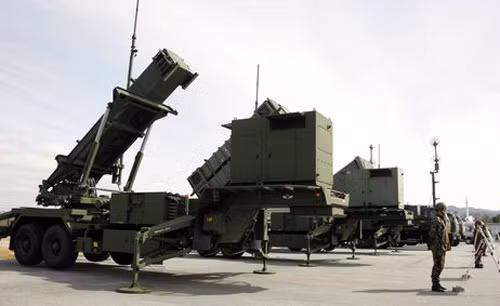 Hệ thống tên lửa Patriot PAC 3 của Nhật Bản. Ảnh: Asahi Shimbun