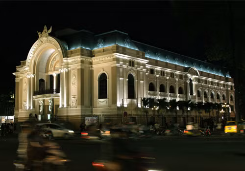 Nhà hát thành phố. Ảnh Lê Thị Ái Linh Nhà hát thành phố. Ảnh Lê Thị Ái Linh