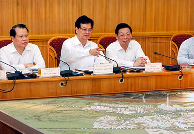 Thủ tướng Nguyễn Tấn Dũng: Chủ trương mở rộng Thủ đô Hà Nội là một quyết định lịch sử nhằm xây dựng Hà Nội thành trung tâm kinh tế, chính trị, văn hóa… của cả nước - Ảnh: VGP/Nhật Bắc.