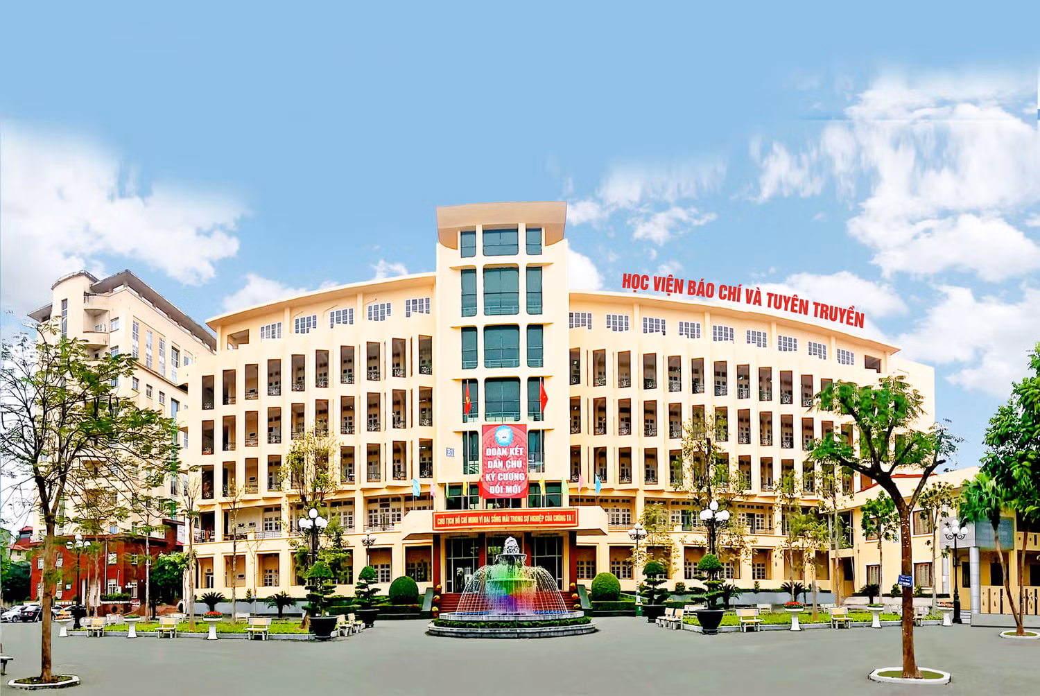 Năm 2023, Viện Báo chí thuộc Học viện Báo chí và Tuyên truyền tuyển sinh hơn 300 chỉ tiêu (Ảnh: NTCC) Năm 2023, Viện Báo chí thuộc Học viện Báo chí và Tuyên truyền tuyển sinh hơn 300 chỉ tiêu (Ảnh: NTCC)