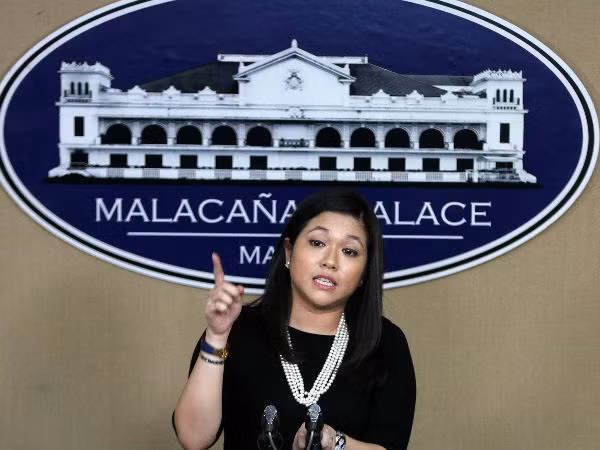 Phó phát ngôn viên Phủ Tổng thống Philippines Abigail Valte