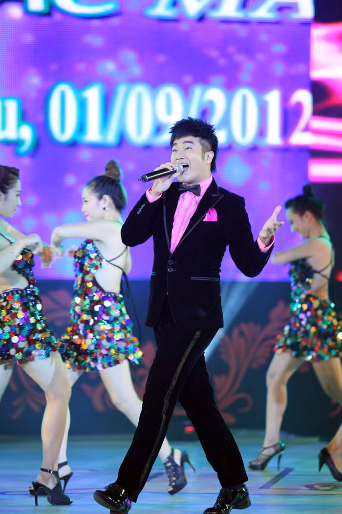 Minh Quân vui nhộn trong ca khúc Xin một lần cuối, Cô bé dễ thương.