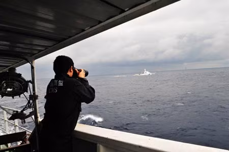 Tàu Hải giám TQ hoạt động gần quần đảo Senkaku (ảnh minh họa) Tàu Hải giám TQ hoạt động gần quần đảo Senkaku (ảnh minh họa)