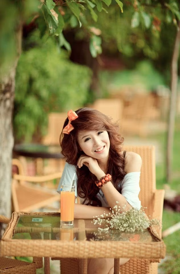 Nguyễn Dương Dung hiện đang là sinh viên năm thứ nhất Tường ĐH Văn hóa thể thao và du lịch Thanh Hóa. Là một gương mặt khá ấn tượng sau cuộc thi Miss Teen 2011 vừa qua. Nguyễn Dương Dung hiện đang là sinh viên năm thứ nhất Tường ĐH Văn hóa thể thao và du lịch Thanh Hóa. Là một gương mặt khá ấn tượng sau cuộc thi Miss Teen 2011 vừa qua.