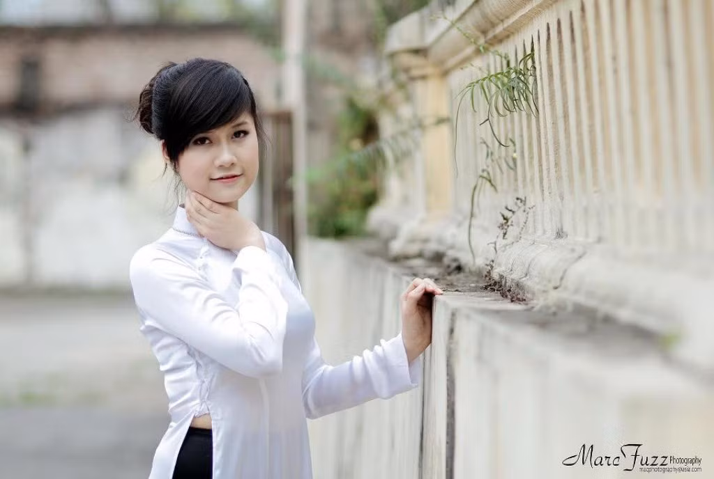 Thu Thủy có sở thích nghe nhạc, đọc tiểu thuyết và đi chơi cùng bạn bè lúc rảnh rỗi để giải tỏa căng thắng và những áp lực học tập Thu Thủy có sở thích nghe nhạc, đọc tiểu thuyết và đi chơi cùng bạn bè lúc rảnh rỗi để giải tỏa căng thắng và những áp lực học tập