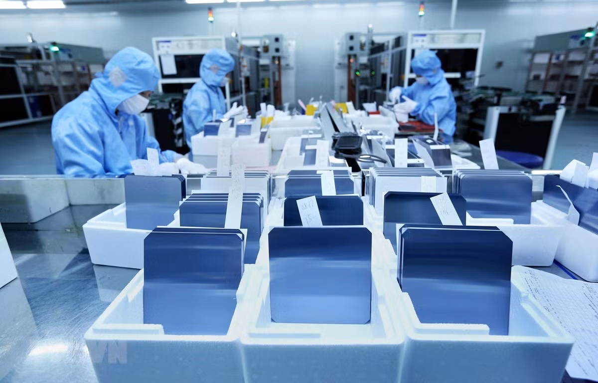 Mục tiêu tạo lập môi trường kinh doanh và năng lực cạnh tranh thuộc nhóm ASEAN 4 trước năm 2021, thuộc nhóm ASEAN 3 trước năm 2030. Ảnh minh họa: TTXVN Mục tiêu tạo lập môi trường kinh doanh và năng lực cạnh tranh thuộc nhóm ASEAN 4 trước năm 2021, thuộc nhóm ASEAN 3 trước năm 2030. Ảnh minh họa: TTXVN