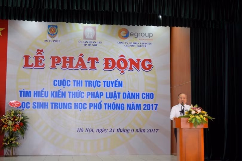 Ông Phan Chí Hiếu - Thứ trưởng Bộ Tư pháp phát biểu phát động cuộc thi.