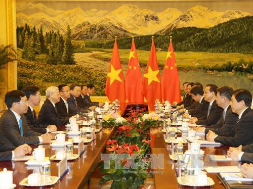 Tổng Bí thư Nguyễn Phú Trọng hội kiến với Uỷ viên Thường vụ Bộ Chính trị, Thủ tướng Quốc vụ viện Trung Quốc Lý Khắc Cường. (Ảnh: Trí Dũng/TTXVN)