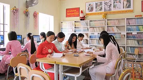 Sự có mặt của Ban giám hiệu trong các buổi sinh hoạt chuyên môn là rất quan trọng. (Ảnh minh họa: hanoi.edu.vn) Sự có mặt của Ban giám hiệu trong các buổi sinh hoạt chuyên môn là rất quan trọng. (Ảnh minh họa: hanoi.edu.vn)