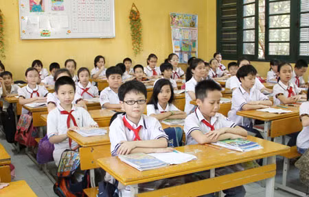 Trong các bản báo cáo, quy chế dân chủ trong trường học luôn được thực hiện tốt. (Ảnh minh họa: baogiaothong.vn)