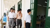 Cô giáo Thuận Phương cho rằng thanh tra quá nhiều gây áp lực cho cả thầy và trò. (Ảnh minh họa trên Chinhphu.vn) Cô giáo Thuận Phương cho rằng thanh tra quá nhiều gây áp lực cho cả thầy và trò. (Ảnh minh họa trên Chinhphu.vn)