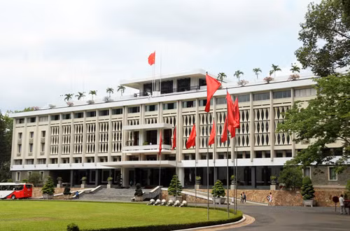 Không thể bóp méo, xuyên tạc được sự thật lịch sử ảnh 2
