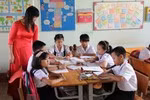 Vật lộn mưu sinh giáo viên chủ nhiệm cũng không thể cống hiến hết mình ảnh 2