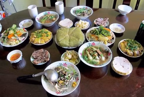 Tùy điều kiện từng gia đình để chuẩn bị mâm cỗ cúng Rằm tháng Giêng cho phù hợp. (Ảnh minh họa: Giadinh.net.vn) Tùy điều kiện từng gia đình để chuẩn bị mâm cỗ cúng Rằm tháng Giêng cho phù hợp. (Ảnh minh họa: Giadinh.net.vn)