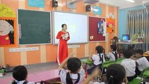 Công việc tìm minh chứng đánh giá chuẩn giáo viên bao giờ cũng gian nan. (Ảnh: plo.vn).