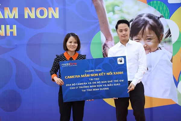 Chương trình Mầm non Kết nối Xanh lắp đặt camera cho các nhà trẻ, nhà mẫu giáo tại khu công nghiệp, khu chế xuất tỉnh Bình Dương, giúp công nhân yên tâm lao động.
