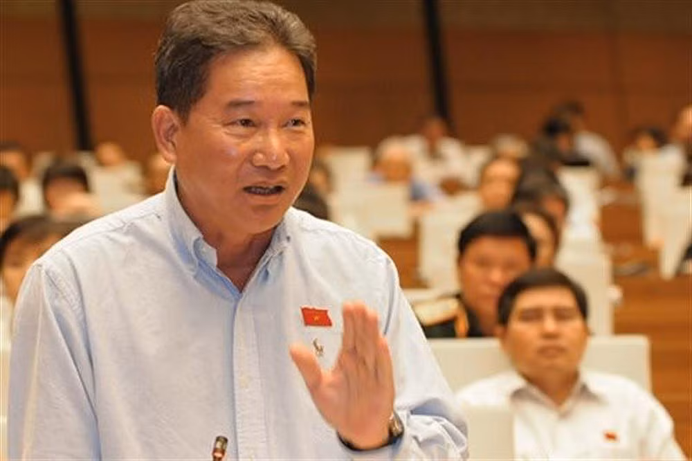 Ông Nguyễn Bá Thuyền cho rằng, việc khởi tố bị can, áp dụng biện pháp ngăn chăn với bà Nguyễn Bích Quy - người đưa đón trẻ trường Gateway là quá vội vàng. Ảnh: Quochoi.vn Ông Nguyễn Bá Thuyền cho rằng, việc khởi tố bị can, áp dụng biện pháp ngăn chăn với bà Nguyễn Bích Quy - người đưa đón trẻ trường Gateway là quá vội vàng. Ảnh: Quochoi.vn