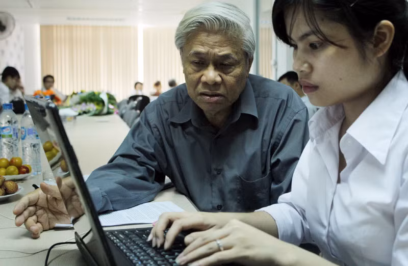 Nhà thơ Vũ Quần Phương