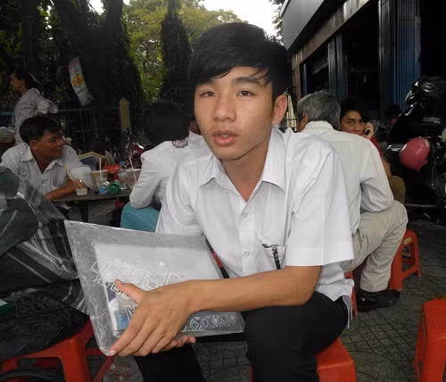 Thí sinh Bùi Quốc Hoàng cho rằng, đề toán năm nay khó